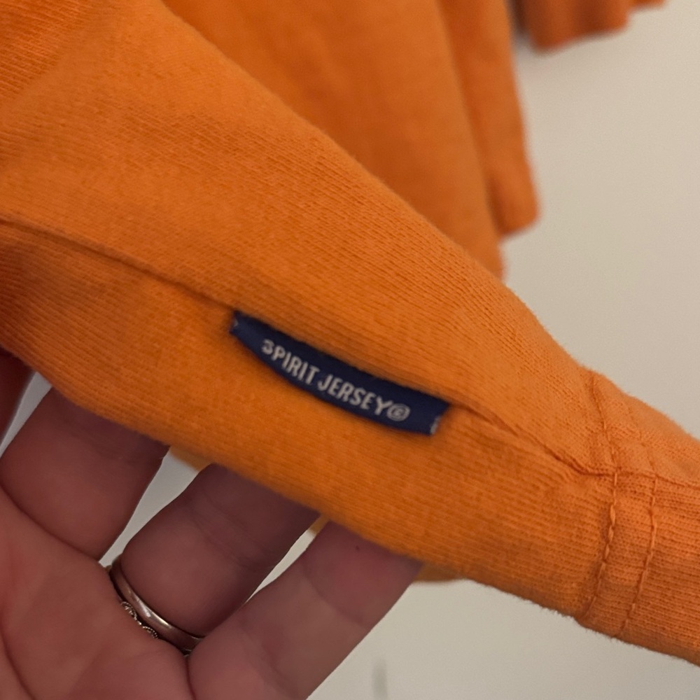 Disney’s The Lion King Official Spirit Jersey - Picture 2 of 5